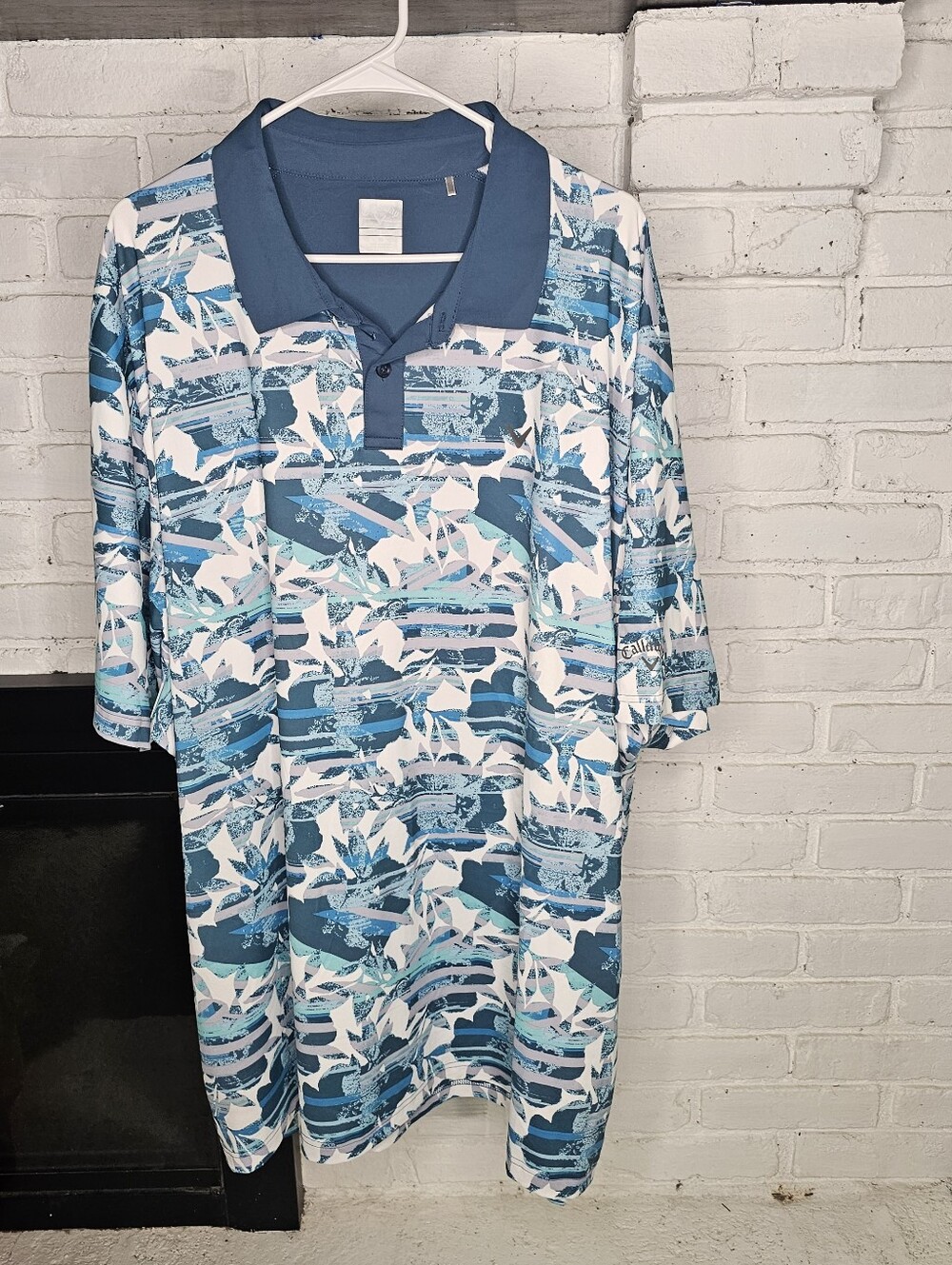 Callaway Men's Teal and White Abstract Print Polo